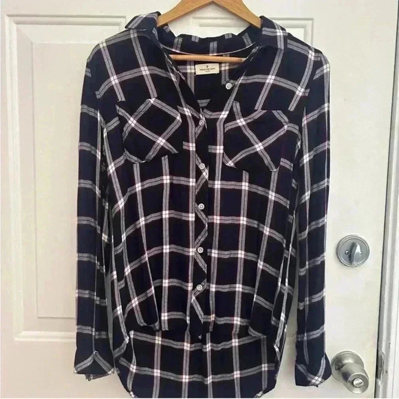 Thread & Supply Tops - Thread and Supply • Button Down Navy Plaid Flannel 100% Rayon Women’s Size Small